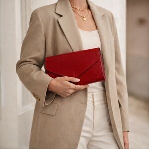 Louis Vuitton Red Epi Leather Envelope Clutch Pochette Vintage Made in France